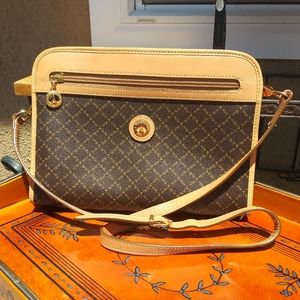 La Tour Eiffel Shoulder Bag